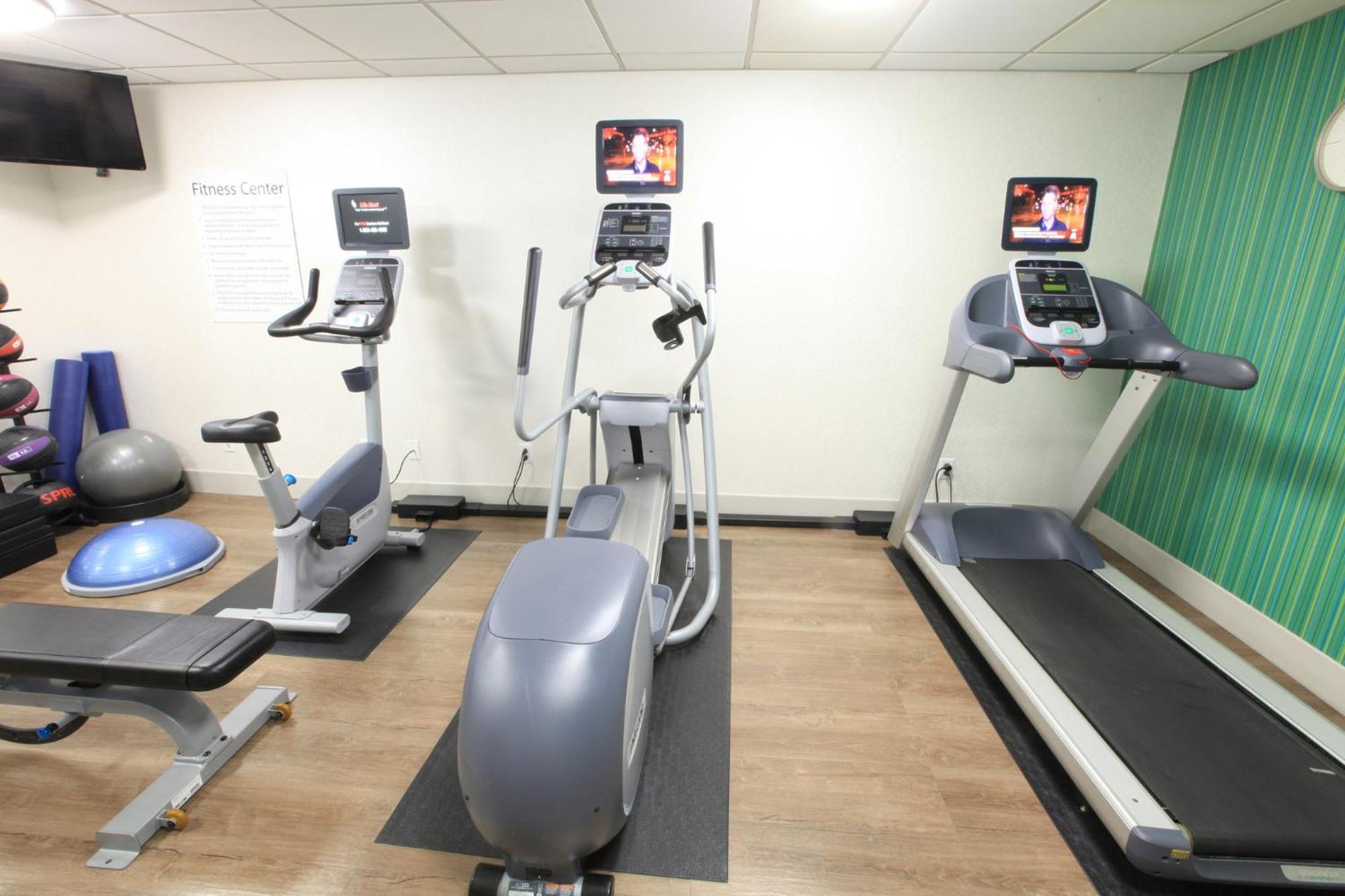 Holiday Inn Express & Suites Chattanooga-Hixson By Ihg Eksteriør billede